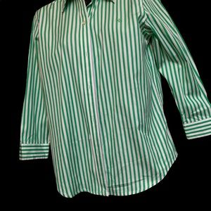 NWT Lauren Ralph Lauren shirt.